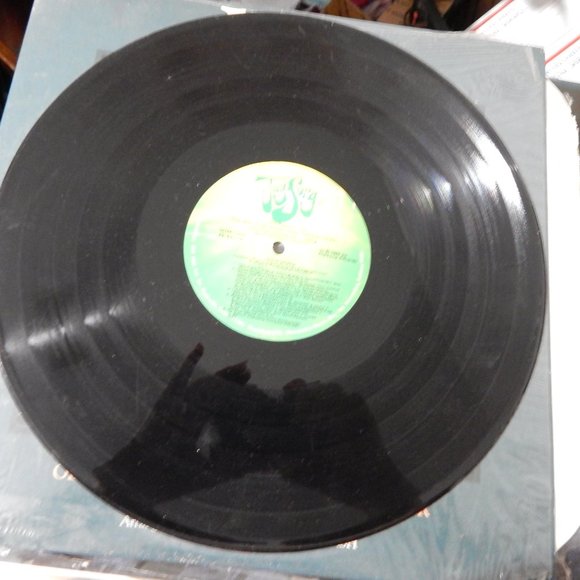 Jesus Saves! A Joyous Collection of Festival Arrangements - Picture 6 of 7